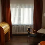 Zimmer In Frankfurt - Osten
