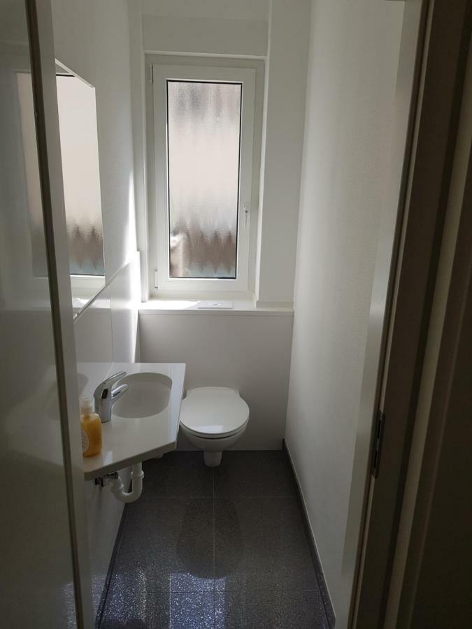 In Frankfurt - Osten Homestay *